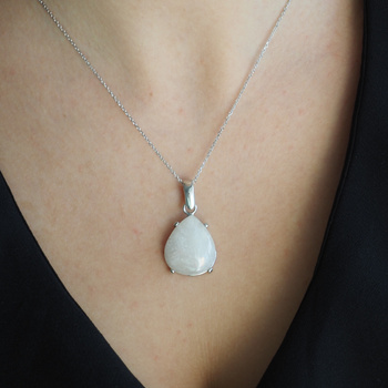 Zawieszka z Morganitem w srebrze rodowanym