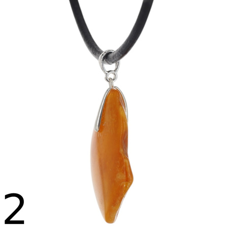 Naszyjnik  na rzemieniu - surowy Bursztyn mleczny