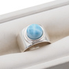 Pierścionek sygnet- Larimar koło i srebro