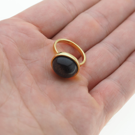 Pierścionek z owalnym Kamieniem Słonecznym w srebrze złoconym