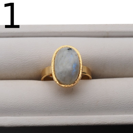 Pierścionek regulowany - Kamień Księżycowy owal i srebro złocone