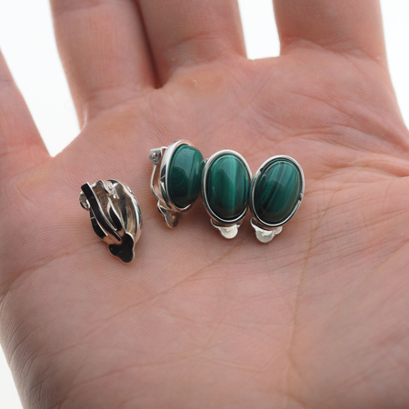 Klipsy - Malachit owalny w srebrze