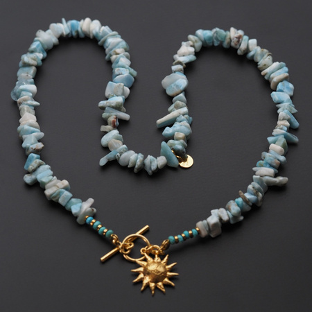 Naszyjnik z zawieszką - Larimar sieczka, słońce i srebro złocone