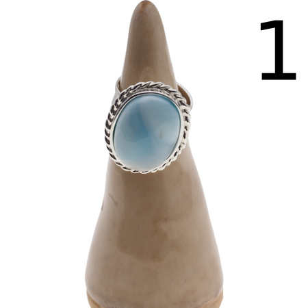 Pierścionek regulowany - owalny Larimar w srebrze