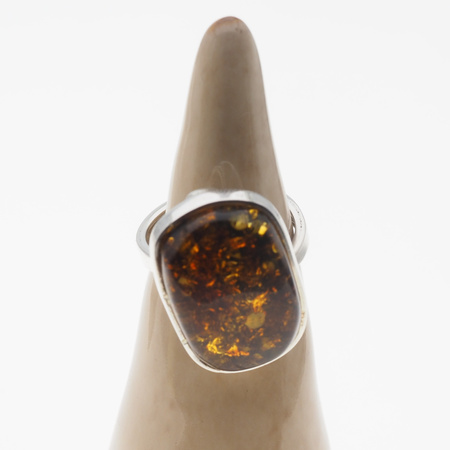 Pierścionek regulowany z prostokątnym Bursztynem Zielonym w srebrze