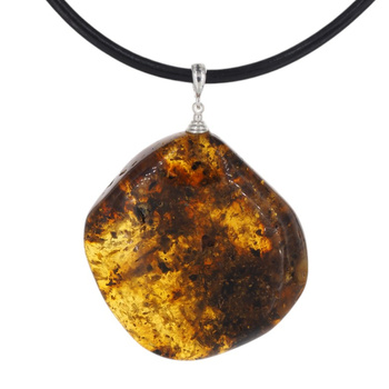 Naszyjnik na rzemieniu - Bursztyn z łuskami w srebrze 