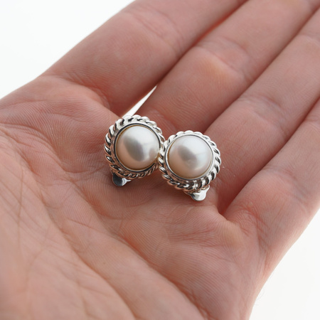 Klipsy - Perły białe koło w srebrze