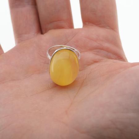 Pierścionek - Transparentno-mleczny Bursztyn w srebrze (rozmiar 16)