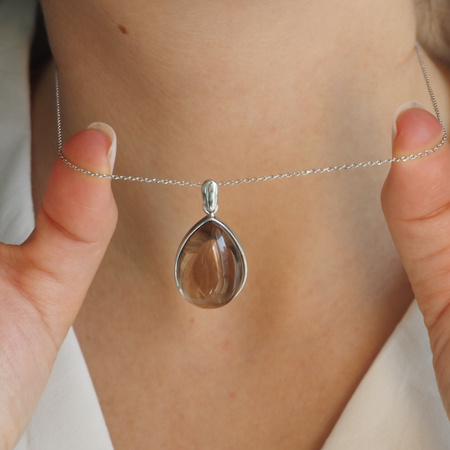 Zawieszka z Kwarcem Rutylowym ze złotą nitką w srebrze rodowanym