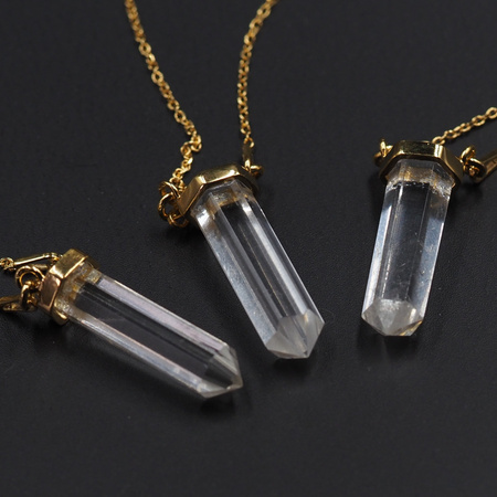 Naszyjnik - Kryształ Górski mały sopel w okuciu na łańcuszku