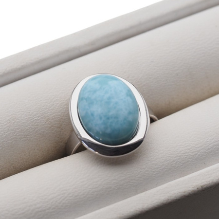 Pierścionek regulowany z owalnym Larimarem w srebrze