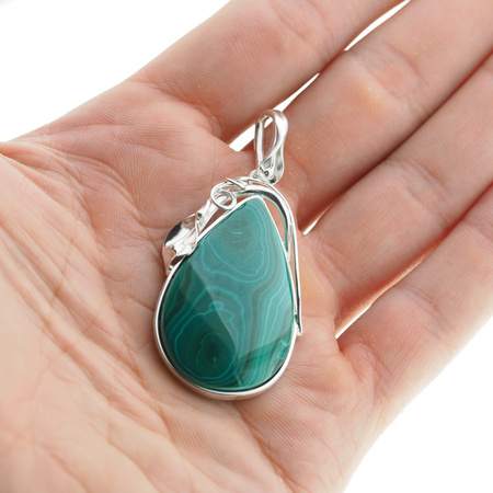 Zawieszka malachit łza w srebrze z liśćmi
