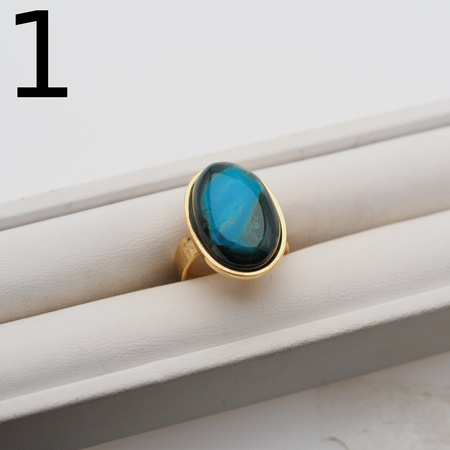 Pierścionek regulowany - Turkus z malachitem owalny w złoconym srebrze młotkowanym