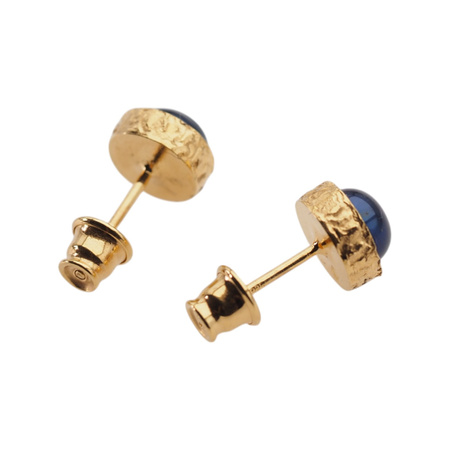 Kolczyki z czarnymi, okrągłymi Perłami w złoconym srebrze młotkowanym