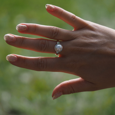 Pierścionek - Biała Perła okrągła w srebrze