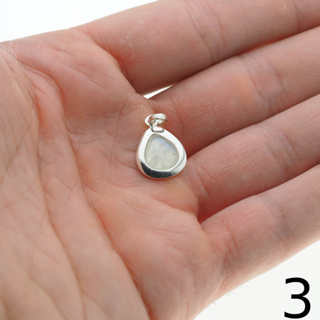 Zawieszka - Kamień Księżycowy łza w srebrze
