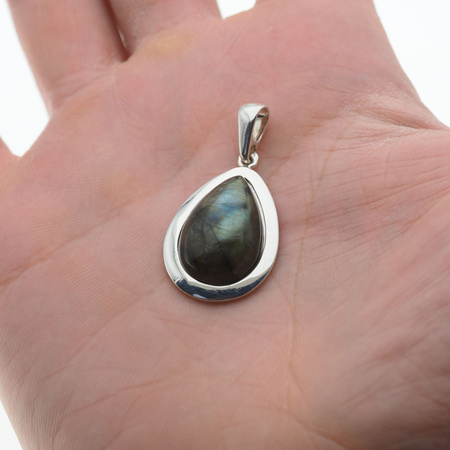 Zawieszka srebrna z labradorytem - łza