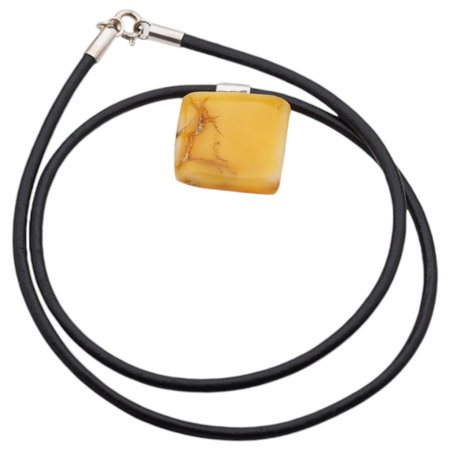 Naszyjnik  na rzemieniu - surowy Bursztyn mleczny