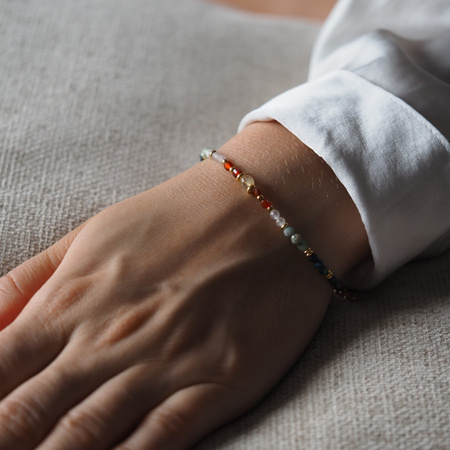 Bransoletka znak zodiaku byk - mix kamieni i srebro złocone