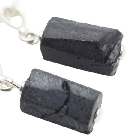 Naszyjnik ochrony na łańcuszku -Turmalin czarny surowa bryłka w srebrze