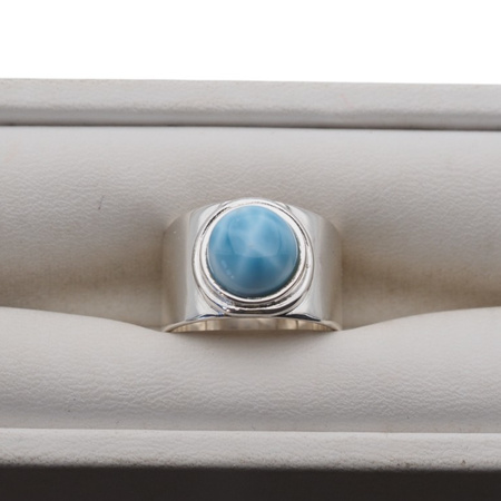 Pierścionek sygnet- Larimar koło i srebro