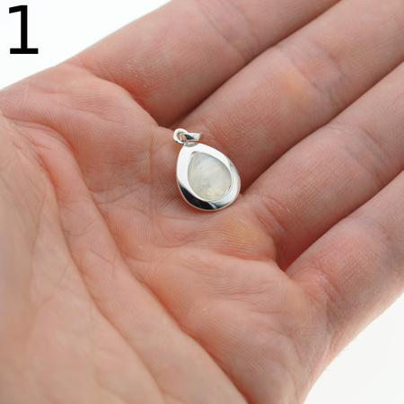 Zawieszka - Kamień Księżycowy łza w srebrze