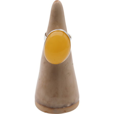 Pierścionek- Mleczny Bursztyn owalny w srebrze