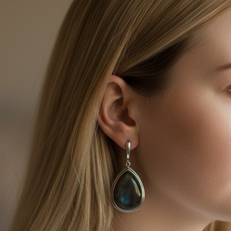 Kolczyki z Labradorytem w srebrze oksydowanym