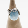 Pierścionek regulowany z owalnym Larimarem w srebrze oksydowanym z liściem