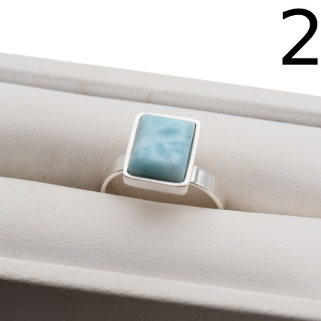 Pierścionek - prostokątny Larimar w srebrze