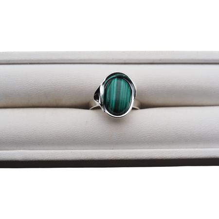 Pierścionek regulowany z owalnym Malachitem w srebrze oksydowanym