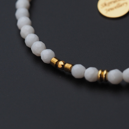 Bransoletka - Biały koral, Hematyt i srebro złocone