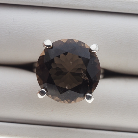 Pierścionek - Kwarc dymny okrągły (szlif diamentowy) w srebrze