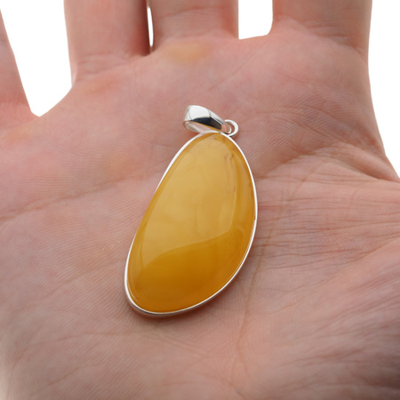 Naszyjnik na rzemieniu - Bursztyn mleczny w srebrze 