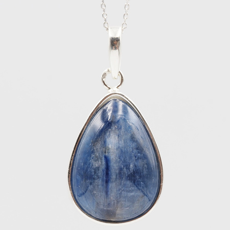 Zawieszka z kyanitem w srebrze rodowanym