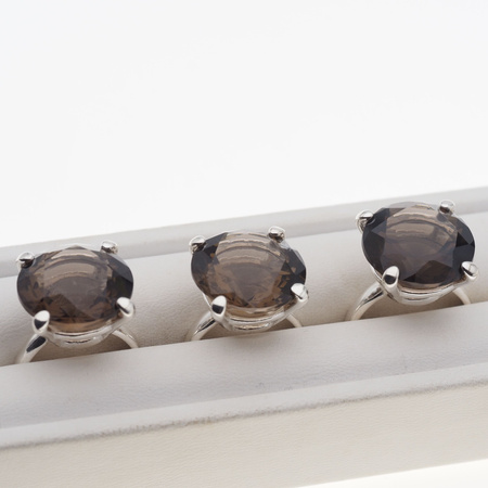 Pierścionek - Kwarc dymny okrągły (szlif diamentowy) w srebrze