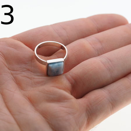 Pierścionek - prostokątny Larimar w srebrze