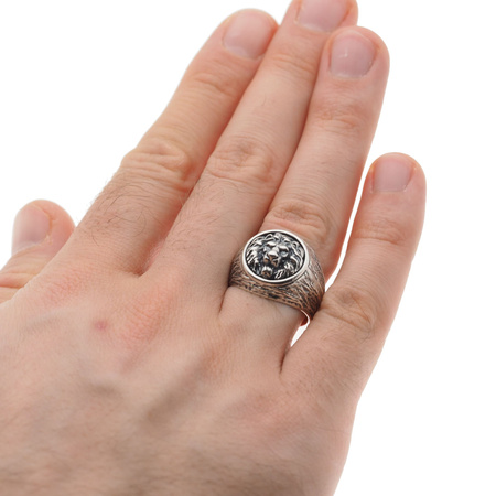 Sygnet lew - srebro oksydowane (rozmiar 17 lub 20)