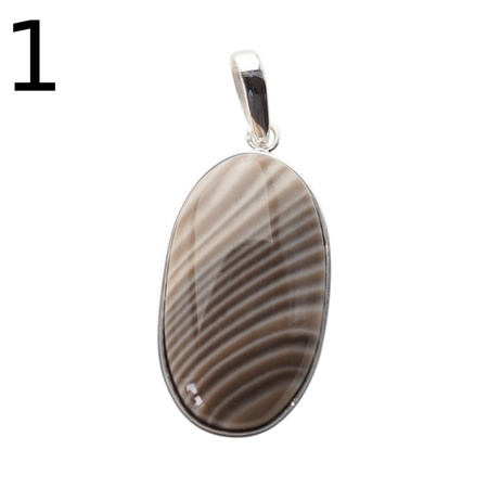 Zawieszka srebrna z Krzemieniem Pasiastym