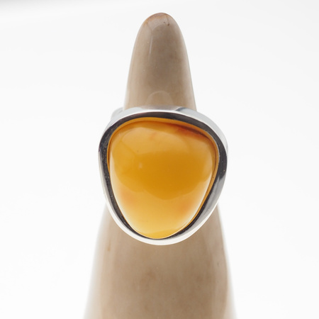 Pierścionek regulowany - Mleczny Bursztyn trapez w srebrze
