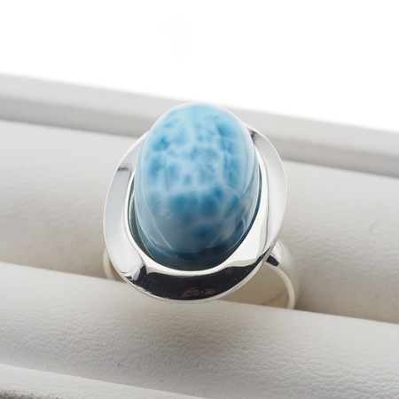 Pierścionek regulowany z owalnym Larimarem w srebrze