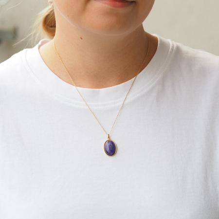 Zawieszka z owalnym Czaroitem 18x13 mm w srebrze złoconym