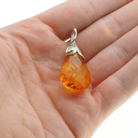 Zawieszka - Bursztyn fasetowany kropla w srebrze 