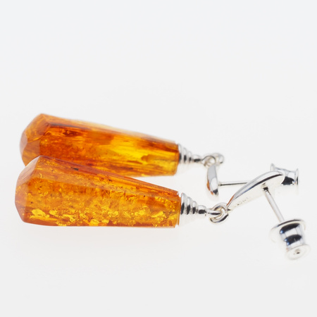 Kolczyki wiszące sztyfty - koniakowy Bursztyn stożki i srebro