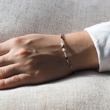 Bransoletka znak zodiaku Koziorożec - mix kamieni i srebro złocone