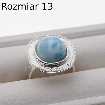 Pierścionek regulowany - okrągły Larimar w srebrze młotkowanym