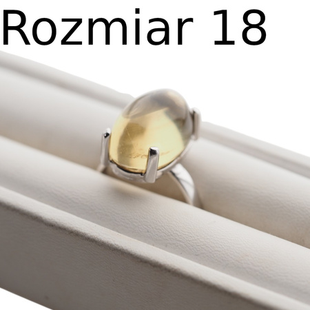 Pierścionek z owalnym Cytrynem w srebrze rodowanym.