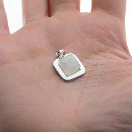 Zawieszka - Kamień Księżycowy kwadrat w srebrze