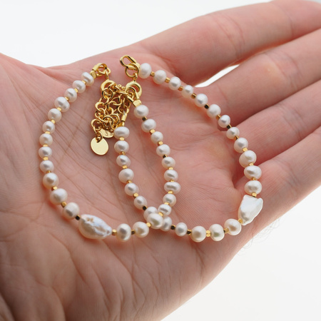 Bransoletka - Perły białe, złoty hematyt i srebro złocone