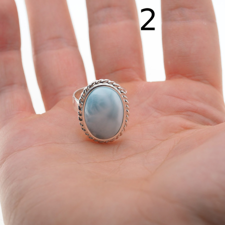Pierścionek regulowany - owalny Larimar w srebrze